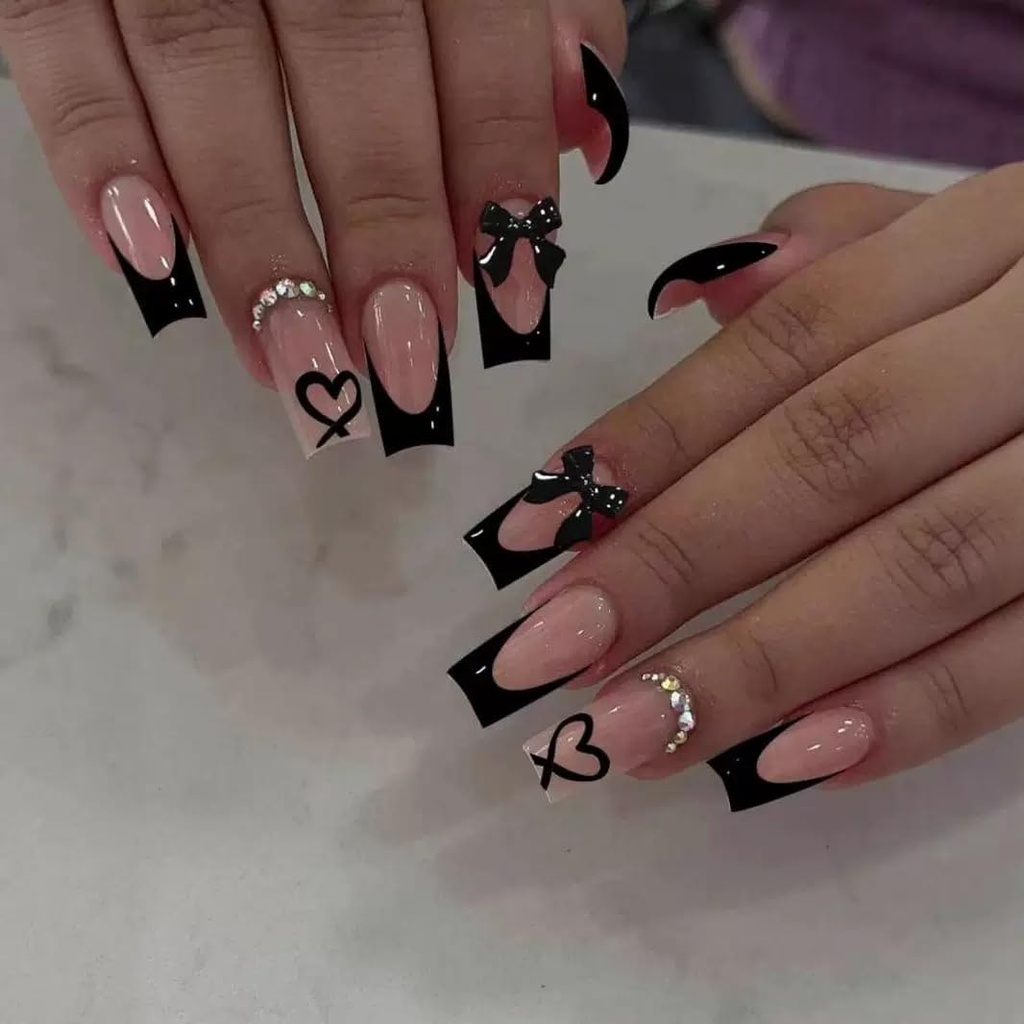 CTTHNBD Medium Press on Nails Coffin - Black